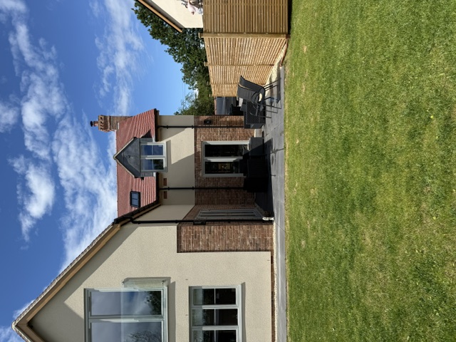 Newbuild with covered terrace